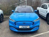 Gebraucht Ford Mustang Mach-E Basis 197 kW (269 PS) 2023 Grabber blue metallic SUV