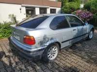 Gebraucht BMW 318 140 PS (102 kW) 1998 Silber Limousine