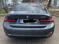 gebraucht BMW 320 i G20