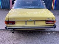 Usado Audi 100 84 HP (61 kW) 1976 Amarelo Sedan