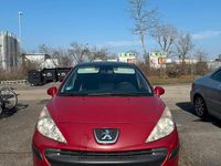 Gebraucht Peugeot 107 54 PS (39 kW) 2007 Rot Kleinwagen