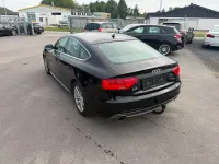 Gebraucht Audi A5 Sportback 144 PS (105 kW) 2016 Schwarz Kleinwagen