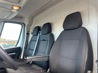 Gebraucht Opel Movano 140 PS (102 kW) 2023 Grau Van