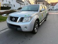 Gebraucht Nissan Navarra 190 PS (139 kW) 2012 Silber SUV