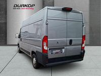 Gebraucht Peugeot Boxer 140 PS (102 kW) 2023 Lack grau artense/metalliclac Van