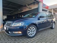 Second-hand VW Passat Edition 140 CP (102 kW) 2014 Albastru Break