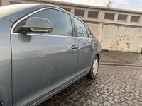 Gebraucht VW Jetta Comfortline 116 PS (85 kW) 2006 Grün Limousine