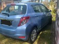 Używany Toyota Yaris 99 KM (72 kW) 2012 Niebieski Hatchback