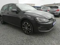 Gebraucht VW Golf VII LOUNGE 110 PS (80 kW) 2015 Grau Limousine