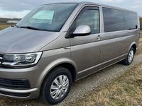 Gebraucht VW Caravelle Comfortline 150 PS (110 kW) 2017 Grau Van / Kleinbus