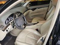 Gebraucht Mercedes E320 Avantgarde 224 PS (164 kW) 2006 Schwarz Limousine