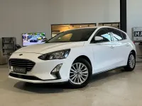 Gebraucht Ford Focus Titanium 125 PS (91 kW) 2021 Frozen white Limousine