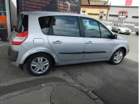 Używany Renault Scénic II 112 KM (82 kW) 2006 Srebrny Minivan
