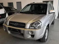 Gebraucht Hyundai Tucson GLS 141 PS (103 kW) 2005 Silber SUV