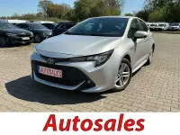 Używany Toyota Corolla 98 KM (72 kW) 2021 Srebrny Sedan/Limuzyna