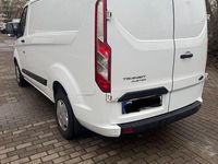 Second-hand Ford Transit Custom 131 CP (96 kW) 2022 Alb Monovolum