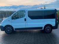 Gebraucht Opel Vivaro 90 PS (66 kW) 2007 Weiß Van / Kleinbus