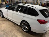 Gebraucht BMW 320 184 PS (135 kW) 2016 Weiß Kombi