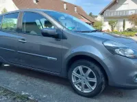 Gebraucht Renault Clio II Dynamique 75 PS (55 kW) 2011 Grau Limousine