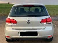 Gebraucht VW Golf VI 122 PS (89 kW) 2009 Silber Kleinwagen