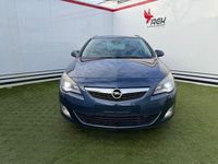 Gebraucht Opel Astra Innovation 179 PS (131 kW) 2011 Blau Kombi