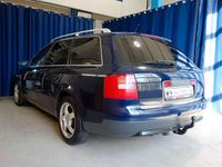 Usado Audi A6 S-Line 165 HP (121 kW) 1999 Azul Carrinha
