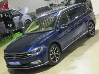 Gebraucht VW Passat Elegance 150 PS (110 kW) 2023 Aquamarine blue (metallic) Kombi