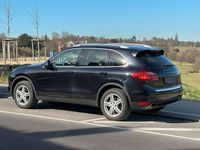 Gebraucht Porsche Cayenne 299 PS (219 kW) 2011 Panther schwarz metallic SUV
