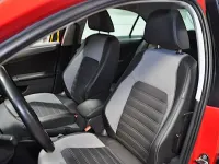 Gebraucht VW Jetta Sport 160 PS (117 kW) 2012 Rot Limousine