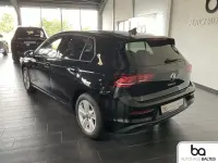 Gebraucht VW Golf VIII Life 150 PS (110 kW) 2025 Schwarz Limousine