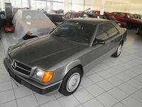 Gebraucht Mercedes 230 132 PS (97 kW) 1988 Grau Coupé