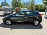 Używany Kia Ceed 101 KM (74 kW) 2016 Czarny Hatchback