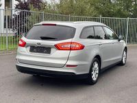 Gebraucht Ford Mondeo 150 PS (110 kW) 2015 Silber Limousine