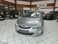 Usata Opel Astra 120 CV (88 kW) 2013 Argento Berlina