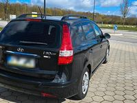 Gebraucht Hyundai i30 110 PS (80 kW) 2011 Schwarz Kombi