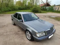 Gebraucht Mercedes 220 220 PS (161 kW) 1992 Grau Limousine
