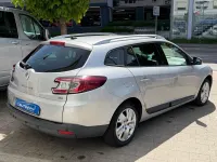 Usata Renault Mégane GrandTour Dynamique 110 CV (80 kW) 2011 Argento Station wagon