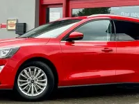 Używany Ford Focus Titanium 150 KM (110 kW) 2019 Czerwony Kombi