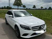 Gebraucht Mercedes C300e Avantgarde 306 PS (225 kW) 2020 Weiß Kombi
