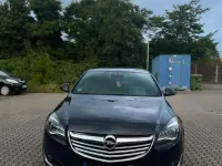 Gebraucht Opel Insignia 131 PS (96 kW) 2014 Schwarz Limousine