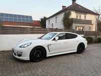Gebraucht Porsche Panamera 300 PS (220 kW) 2012 Weiß Kleinwagen