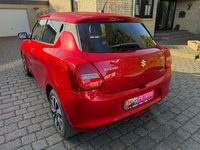 Gebraucht Suzuki Swift Comfort 111 PS (81 kW) 2017 Rot Kleinwagen