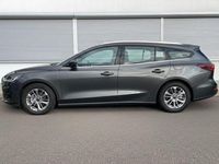 Gebraucht Ford Focus Titanium 155 PS (114 kW) 2025 Grau Limousine