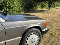 Gebraucht Mercedes 190 122 PS (89 kW) 1992 Grau Limousine