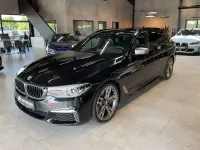 Gebraucht BMW 550 400 PS (294 kW) 2020 Saphirschwarz Kombi
