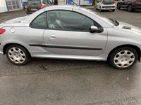 gebraucht Peugeot 206 CC | Cabrio