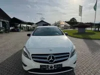 Gebraucht Mercedes C180 156 PS (114 kW) 2012 Weiß Limousine