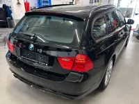 Gebraucht BMW 318 Comfort Edition 143 PS (105 kW) 2012 Schwarz ii Kombi