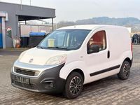 Gebraucht Fiat Fiorino 80 PS (58 kW) 2017 Weiß Van / Kleinbus