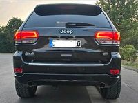 Gebraucht Jeep Grand Cherokee 250 PS (183 kW) 2015 Schwarz SUV